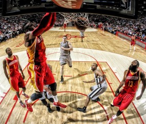 开云体育-奥运周期关键战之夜，杜兰特攻防两端统治全场