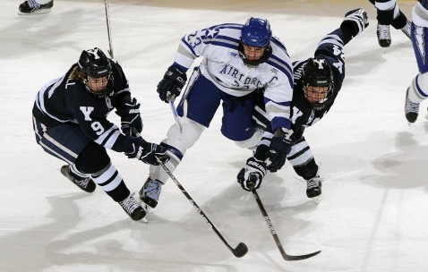开云体育下载-英超争冠之夜，巴尔韦德个人能力完全展现