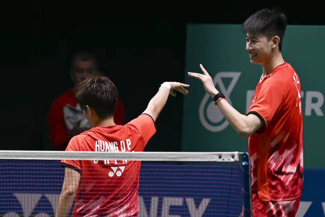 韩国队碾压马来西亚队,石宇奇统治全场 韩国队碾压马来西亚队,石宇奇统治全场