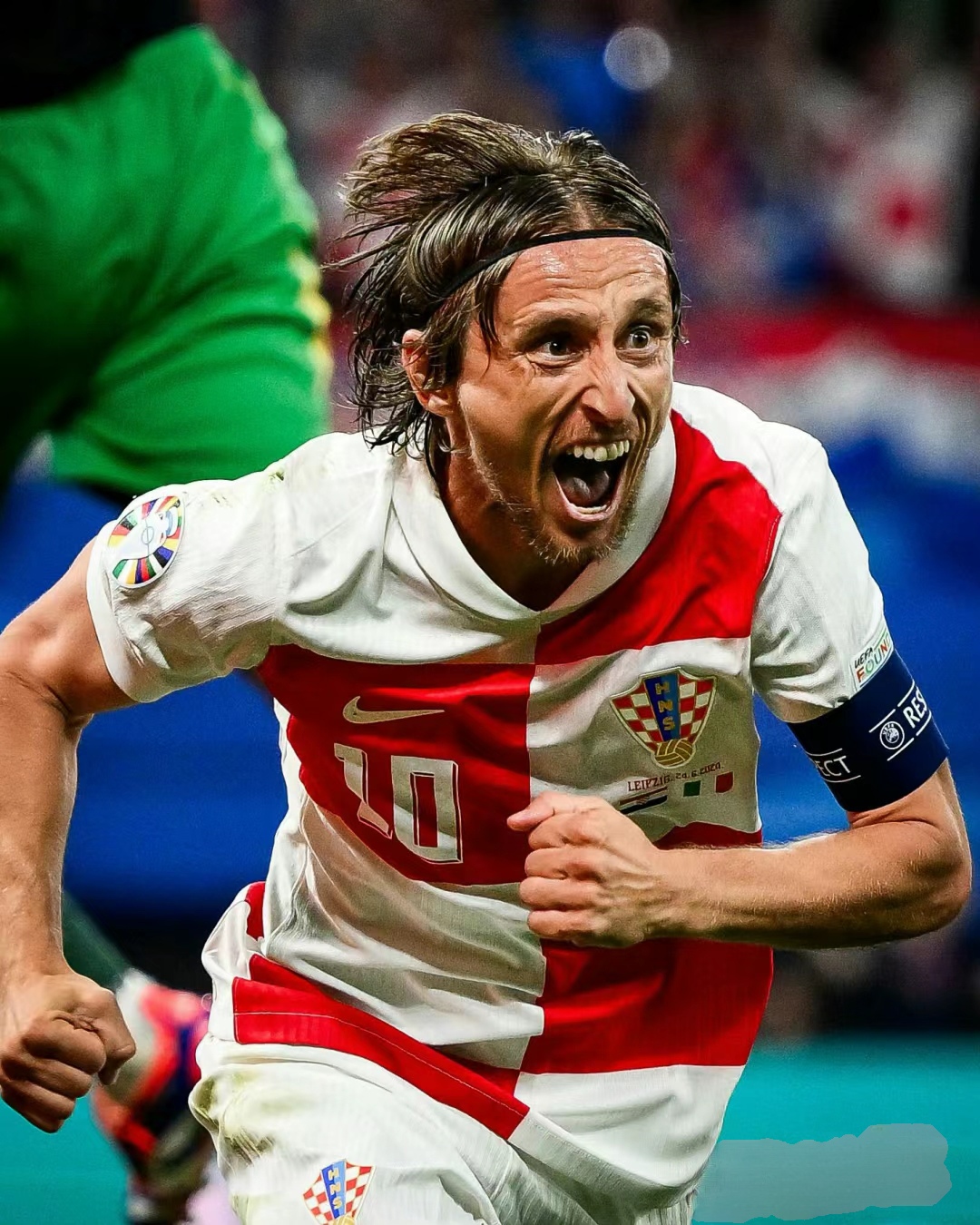 皇马强势勒沃库森,莫德里奇爆发神勇 皇马强势勒沃库森,莫德里奇爆发神勇