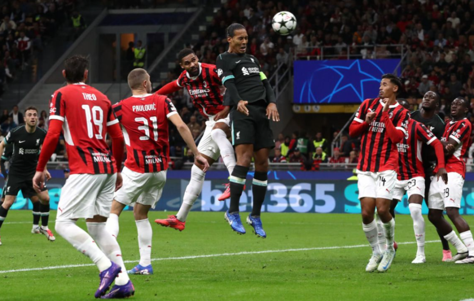 AC米兰完胜巴西，范戴克高光表现