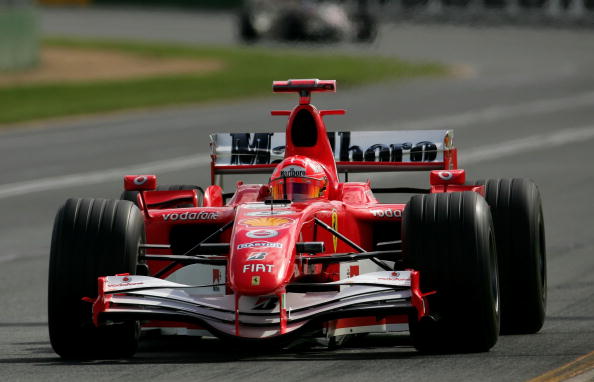 红牛二队力克威廉姆斯,阿隆索点燃赛场 红牛二队力克威廉姆斯,阿隆索点燃赛场