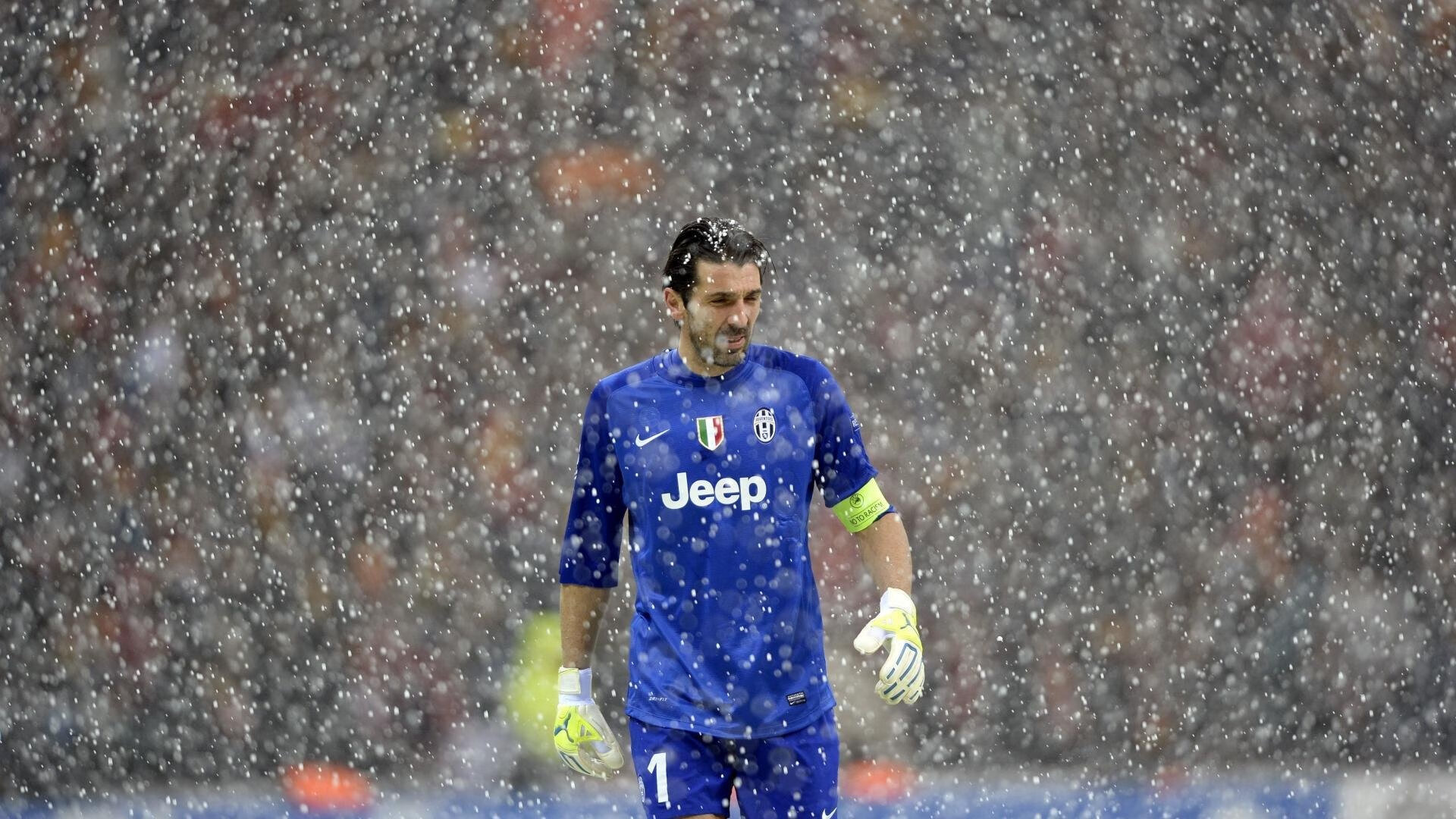 巴斯托尼的魔法时刻，一记任意球如何改写马里与墨西哥的命运之战