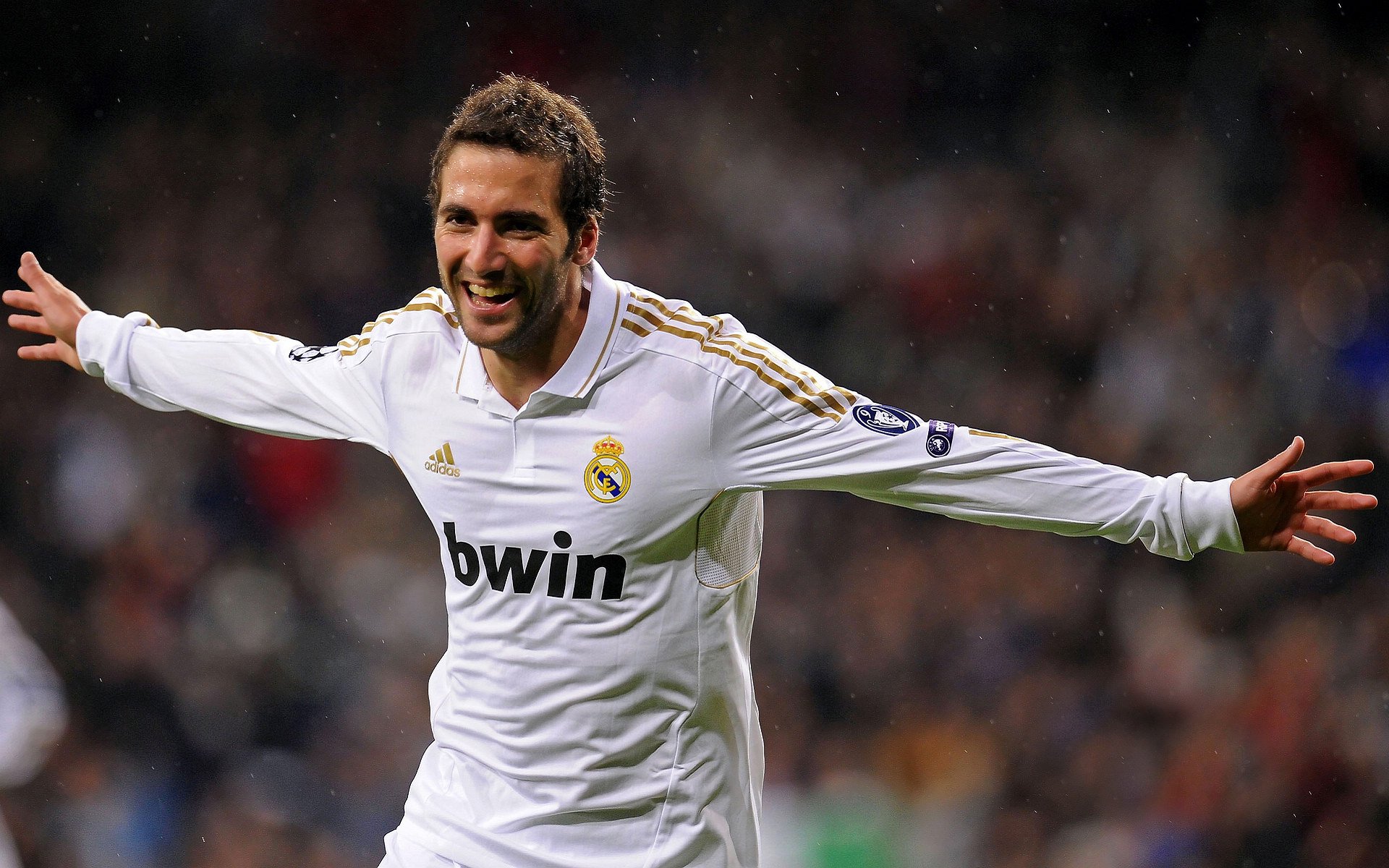 里昂之夜，当北欧铁壁遇上阿根廷心跳，梅西完成史诗般的自我救赎