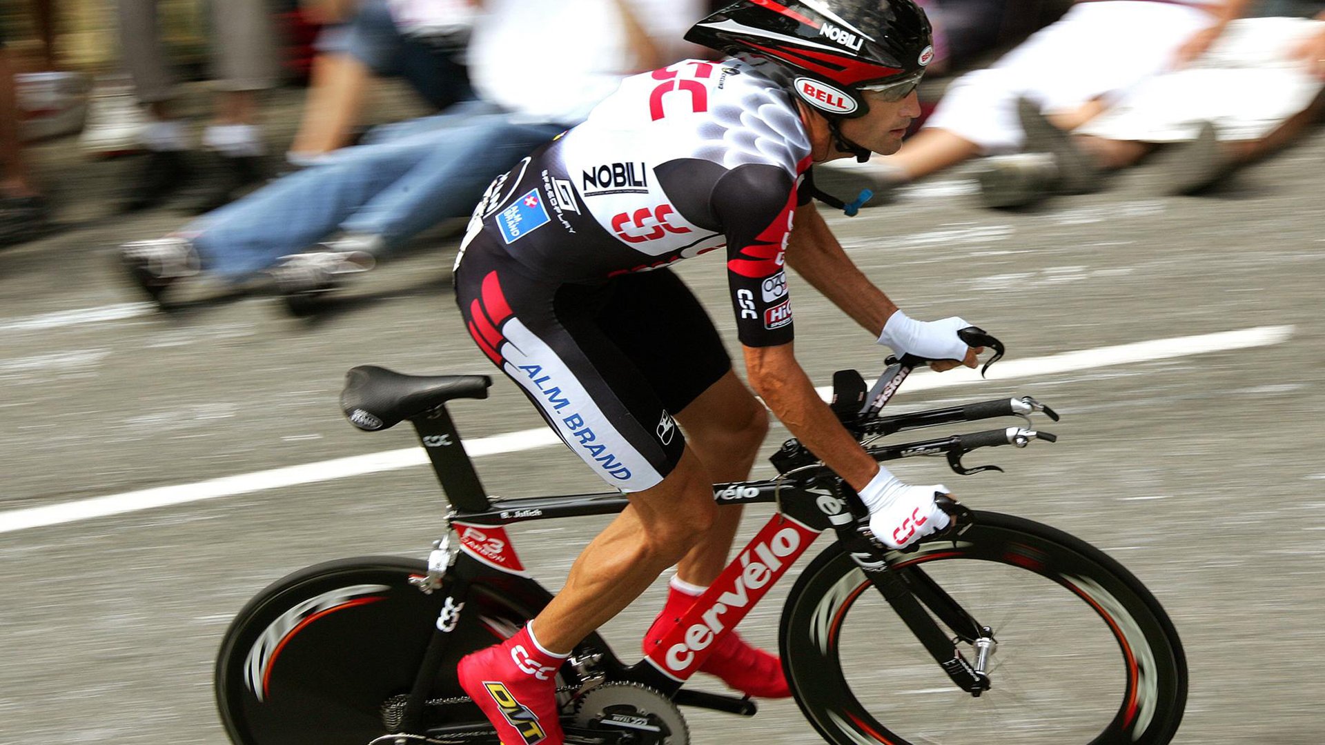 伦纳德末节19分如神兵天降，火箭抢七力克绿军夺赛点